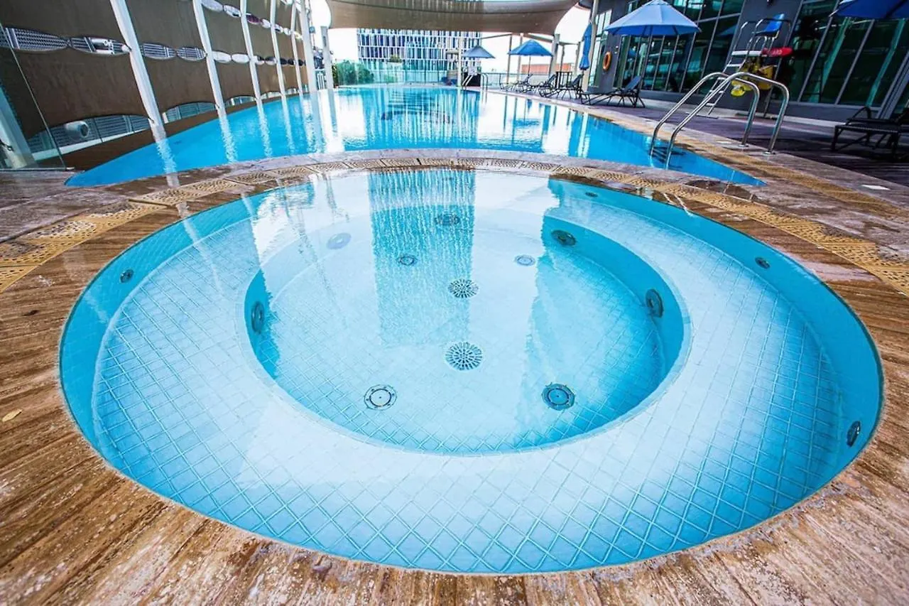 Elegant Apartment With Burj Khalifa View, Downtown دبي