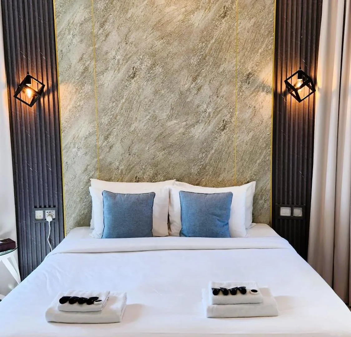 Elegant Apartment With Burj Khalifa View, Downtown دبي