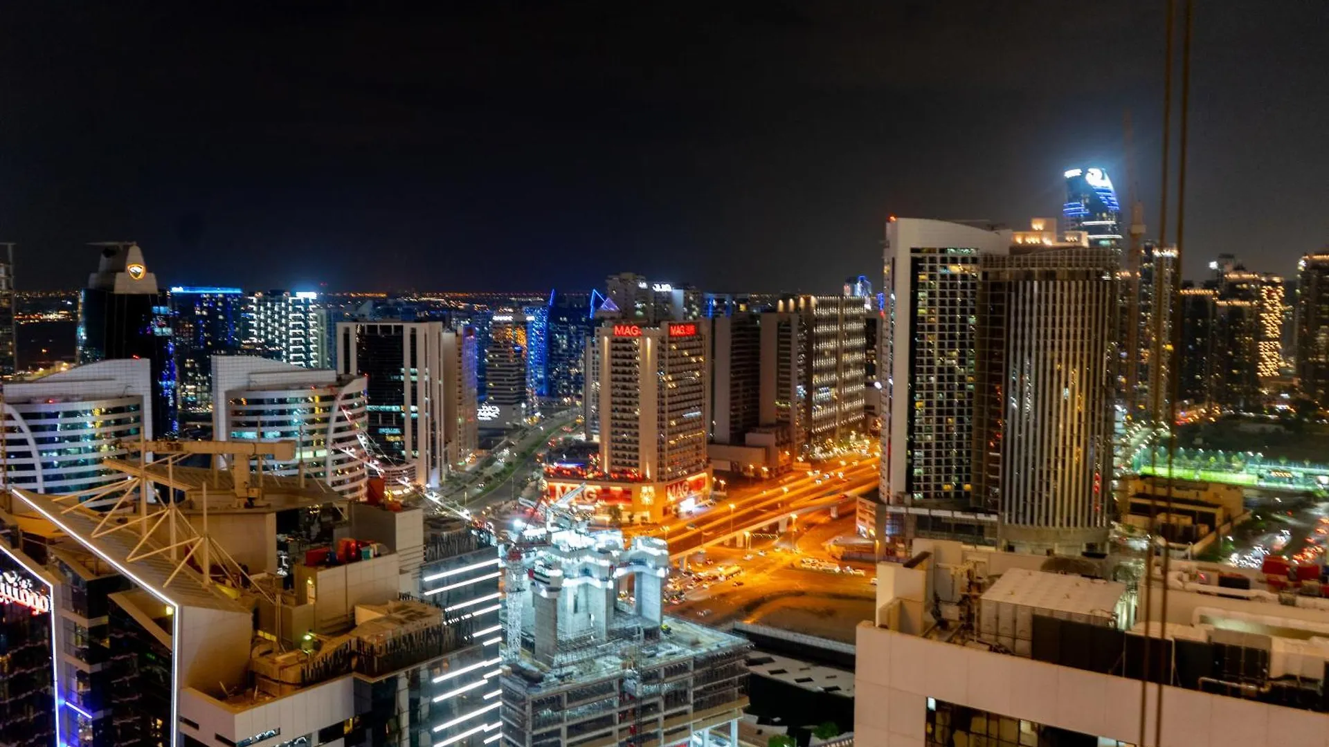 Elegant Apartment With Burj Khalifa View, Downtown دبي