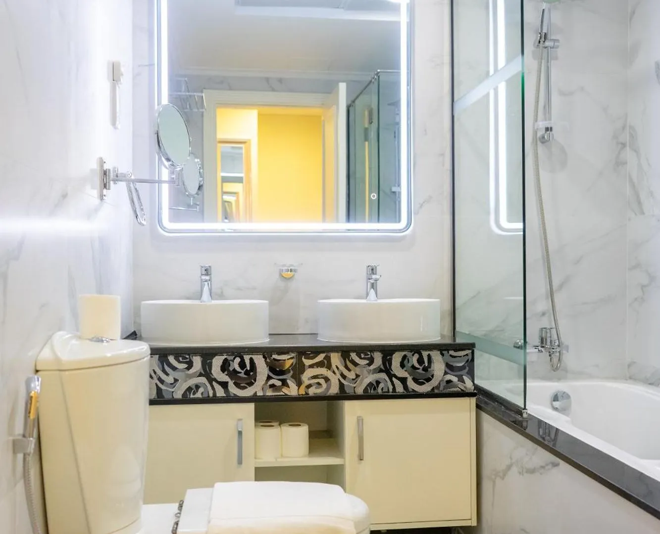 Elegant Apartment With Burj Khalifa View, Downtown دبي 0*,