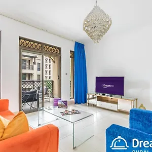 https://dream-inn-dubai-apartments-old-town-miska.dubaihotelsoffers.com