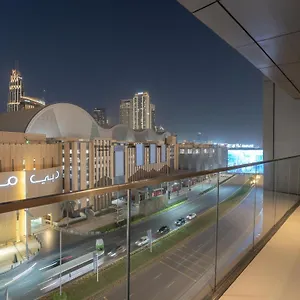 Luxurious Stylish Across Mall Burj Khalifa City Views شقة