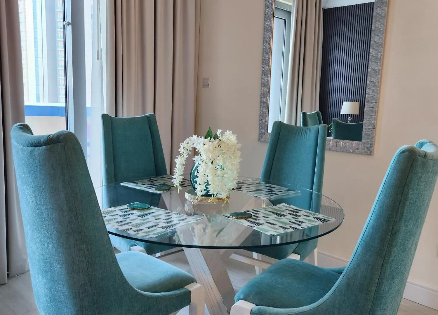Elegant Apartment With Burj Khalifa View, Downtown Дубай ОАЭ